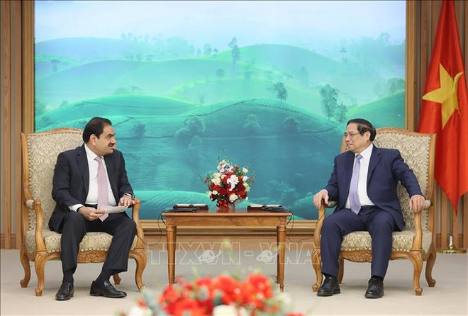Premier vietnamita recibe al presidente del grupo indio Adani ảnh 1 Premier vietnamita recibe al presidente del grupo indio Adani ảnh 1
