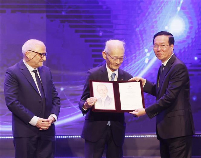 Entregan premios VinFuture de Vietnam a destacados científicos ảnh 1 Entregan premios VinFuture de Vietnam a destacados científicos ảnh 1