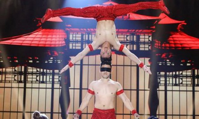 Acróbatas de Vietnam recibirán reconocimiento del Gobierno ảnh 1
