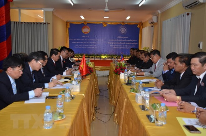 Frentes de la Patria de Vietnam y Camboya estrechan solidaridad ảnh 1 Frentes de la Patria de Vietnam y Camboya estrechan solidaridad ảnh 1