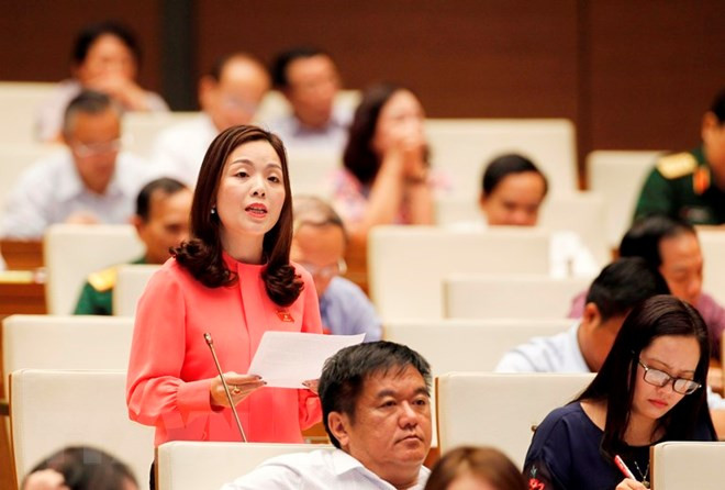 Parlamento de Vietnam continúa quinto período de sesiones con revisión de leyes ảnh 1 Parlamento de Vietnam continúa quinto período de sesiones con revisión de leyes ảnh 1