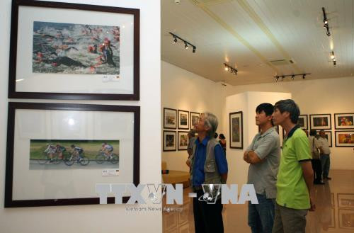 Exponen en Vietnam obras de más de 140 fotógrafos internacional ảnh 1 Exponen en Vietnam obras de más de 140 fotógrafos internacional ảnh 1