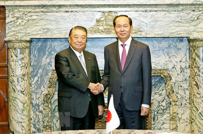 Mandatario de Vietnam se reúne con presidente de la Cámara de Representantes de Japón ảnh 1 Mandatario de Vietnam se reúne con presidente de la Cámara de Representantes de Japón ảnh 1