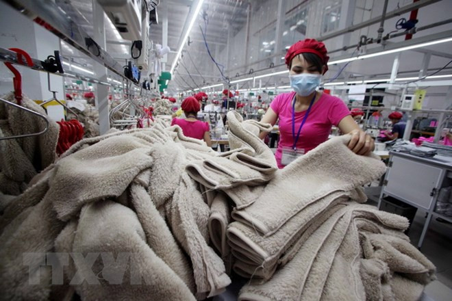 Industria de confección textil de Vietnam reporta crecimiento en mercados tradicionales ảnh 1 Industria de confección textil de Vietnam reporta crecimiento en mercados tradicionales ảnh 1