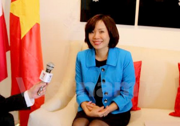 Destaca la embajadora vietnamita papel de la mujer en su país ảnh 1