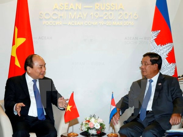 Primer ministro vietnamita mantiene amplio programa de encuentros en Rusia ảnh 1 Primer ministro vietnamita mantiene amplio programa de encuentros en Rusia ảnh 1