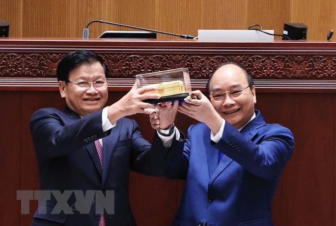 Vietnam envía mensajes de felicitación por Día Nacional de Laos ảnh 1 Vietnam envía mensajes de felicitación por Día Nacional de Laos ảnh 1