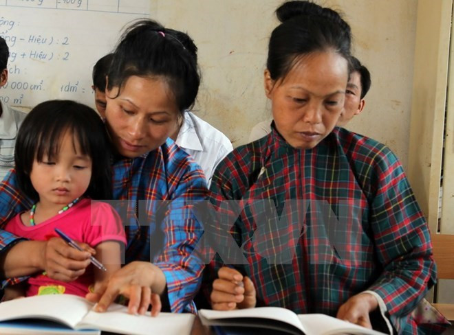 Gobierno ofrece asistencia financiera a zonas de minorías étnicas ảnh 1 Gobierno ofrece asistencia financiera a zonas de minorías étnicas ảnh 1