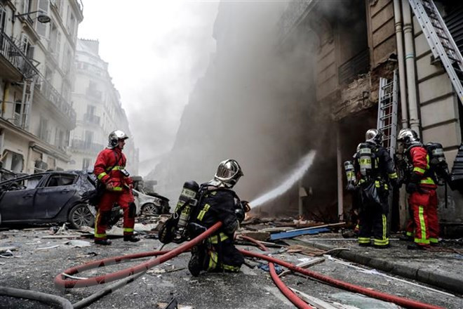 No hay víctima vietnamita en fuerte explosión en centro de París ảnh 1 No hay víctima vietnamita en fuerte explosión en centro de París ảnh 1