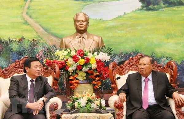 Solicita Laos a Vietnam intensificar apoyo a los estudios teóricos y científicos ảnh 1 Solicita Laos a Vietnam intensificar apoyo a los estudios teóricos y científicos ảnh 1