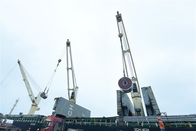 Corporación vietnamita exporta primer lote de chapa de acero a Estados Unidos ảnh 1