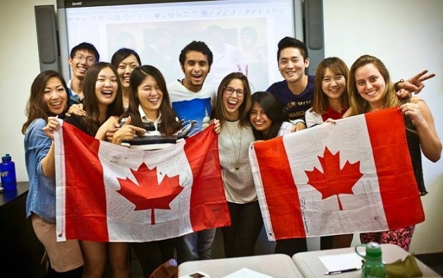 Promueven cooperación educativa entre Vietnam y Canadá ảnh 1 Promueven cooperación educativa entre Vietnam y Canadá ảnh 1