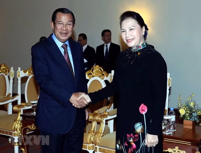 Agradece premier camboyano a Vietnam por su ayuda ảnh 1