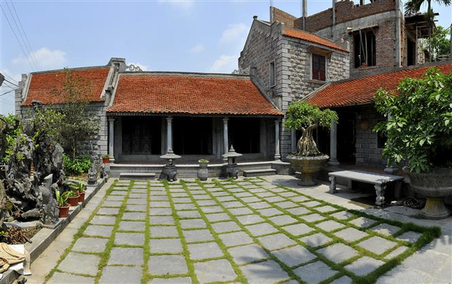 [Fotos] La casa centenaria de piedra en provincia de Ninh Binh ảnh 1