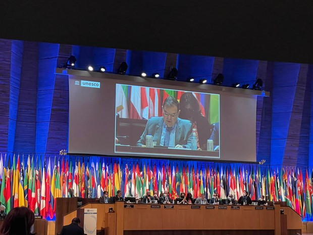 UNESCO y Vietnam celebrarán actividades conmemorativas del natalicio de personalidades vietnamitas en 2022 ảnh 2 UNESCO y Vietnam celebrarán actividades conmemorativas del natalicio de personalidades vietnamitas en 2022 ảnh 2