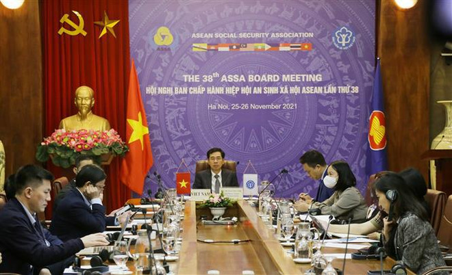 ASEAN debate medidas para garantizar protección social frente a desafíos actuales ảnh 2