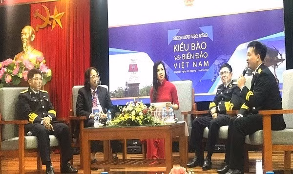 Despiertan orgullo y responsabilidad de vietnamitas en el exterior con la defensa de soberanía marítima ảnh 1