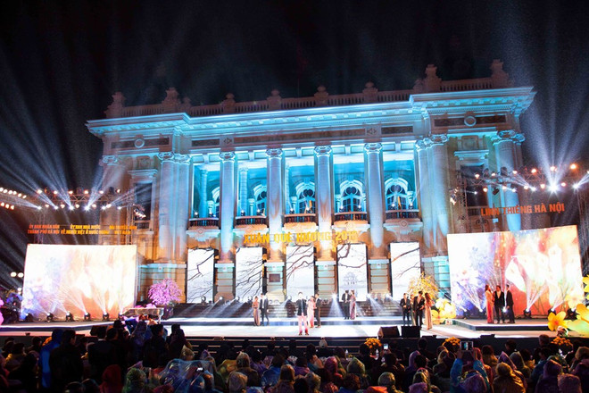 Presidente de Vietnam se reúne con coterráneos residentes en extranjero ảnh 2 Presidente de Vietnam se reúne con coterráneos residentes en extranjero ảnh 2