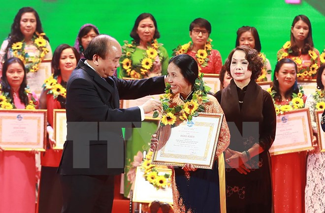 Honran a mujeres científicas vietnamitas con premios Kovalevskaya ảnh 1 Honran a mujeres científicas vietnamitas con premios Kovalevskaya ảnh 1