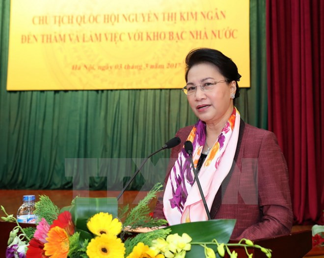 Presidenta del Legislativo reclama un mayor papel del sector financiero ảnh 1 Presidenta del Legislativo reclama un mayor papel del sector financiero ảnh 1