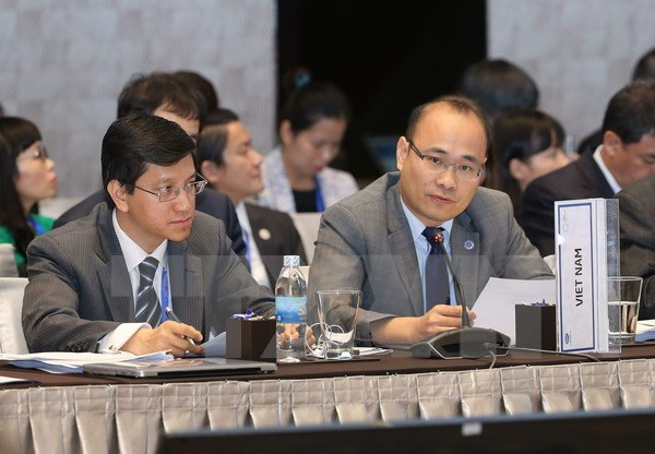 Altos funcionarios debaten prioridades del Año APEC 2017 ảnh 1 Altos funcionarios debaten prioridades del Año APEC 2017 ảnh 1
