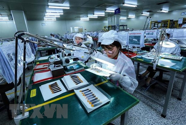Superávit comercial de Vietnam alcanza cuatro mil millones de dólares en primera mitad del año ảnh 1 Superávit comercial de Vietnam alcanza cuatro mil millones de dólares en primera mitad del año ảnh 1