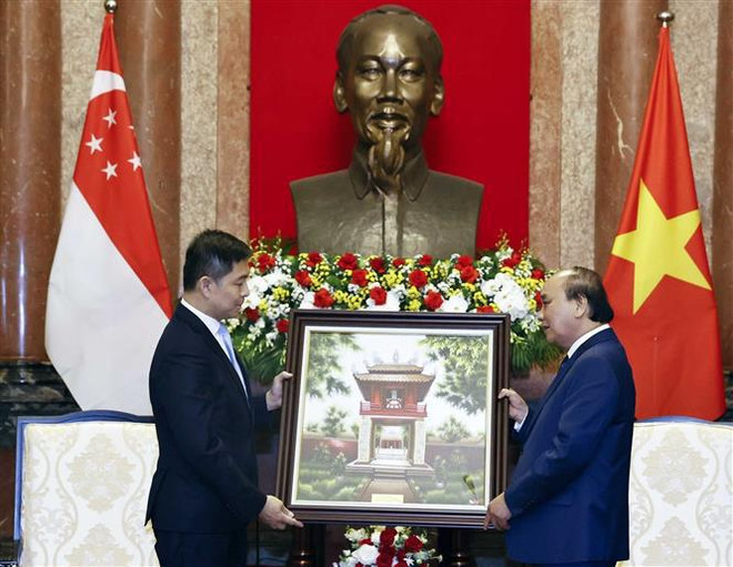 Presidente de Vietnam recibe a titular del Parlamento de Singapur ảnh 1 Presidente de Vietnam recibe a titular del Parlamento de Singapur ảnh 1