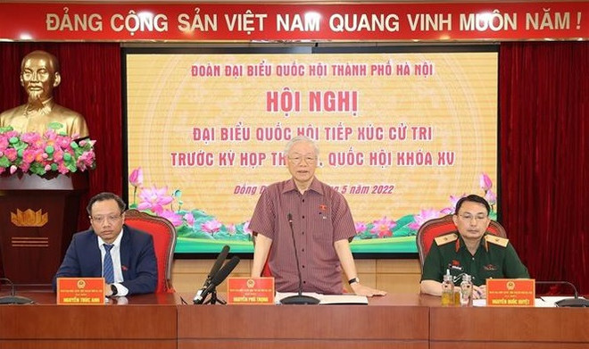 Máximo dirigente partidista de Vietnam dialoga con electores de cara al próximo período de sesiones parlamentarias ảnh 1 Máximo dirigente partidista de Vietnam dialoga con electores de cara al próximo período de sesiones parlamentarias ảnh 1