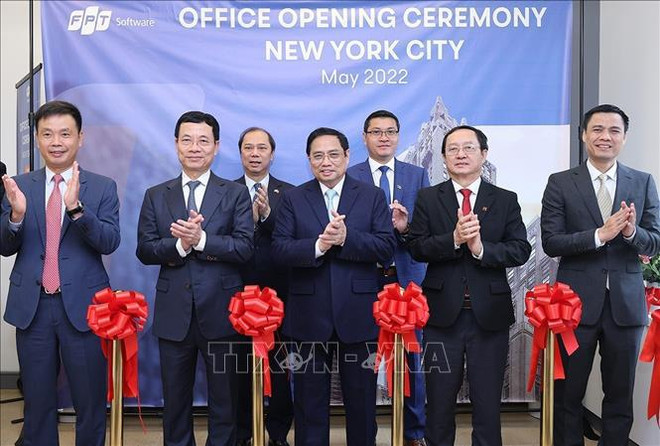 Premier vietnamita asiste a la inauguración de segunda oficina de FPT en Nueva York ảnh 1 Premier vietnamita asiste a la inauguración de segunda oficina de FPT en Nueva York ảnh 1