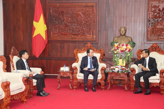 Ministerios de Vietnam y Laos fortalecen cooperación bilateral ảnh 2 Ministerios de Vietnam y Laos fortalecen cooperación bilateral ảnh 2