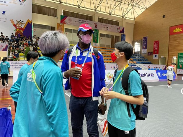 Voluntarios vietnamitas hacen todo lo posible para impresionar a invitados de SEA Games 31 ảnh 1 Voluntarios vietnamitas hacen todo lo posible para impresionar a invitados de SEA Games 31 ảnh 1