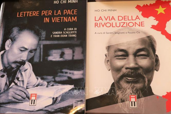 Escritores extranjeros apasionados por legado del Presidente Ho Chi Minh ảnh 1 Escritores extranjeros apasionados por legado del Presidente Ho Chi Minh ảnh 1