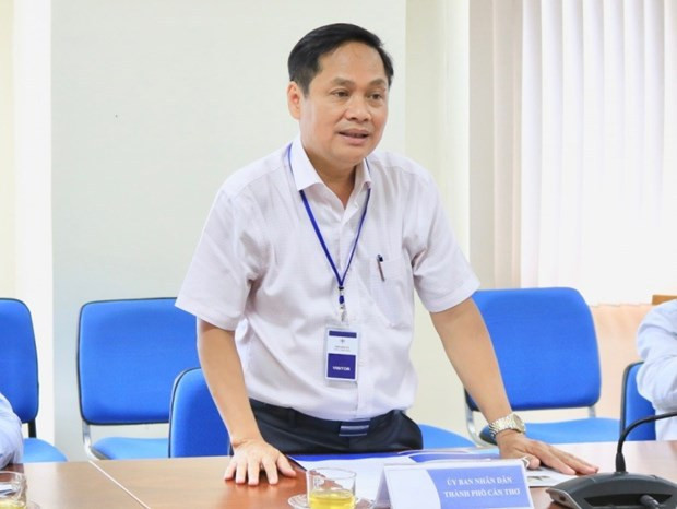 Dirigente de ciudad vietnamita amonestado por violaciones en labores profesionales ảnh 1 Dirigente de ciudad vietnamita amonestado por violaciones en labores profesionales ảnh 1