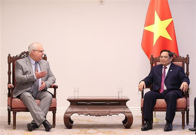 Primer ministro de Vietnam recibe a presidente y director ejecutivo de Murphy Oil de EE.UU. ảnh 1 Primer ministro de Vietnam recibe a presidente y director ejecutivo de Murphy Oil de EE.UU. ảnh 1