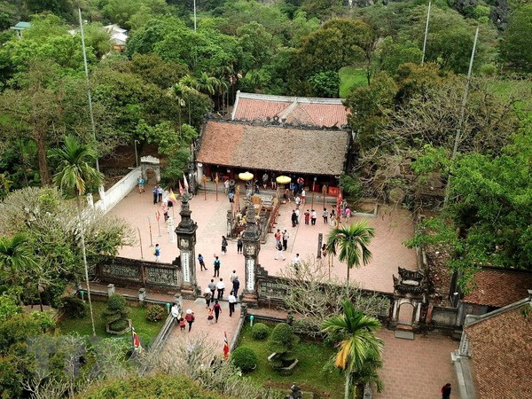 Turistas extranjeros deben respetar la ley vietnamita, afirma Administración ảnh 1 Turistas extranjeros deben respetar la ley vietnamita, afirma Administración ảnh 1