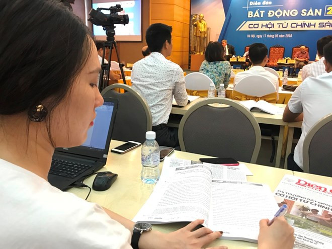 Analizan en Hanoi impacto de políticas nacionales en desarrollo del mercado inmobiliario ảnh 1 Analizan en Hanoi impacto de políticas nacionales en desarrollo del mercado inmobiliario ảnh 1