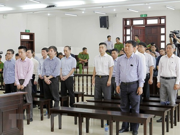 Mantienen sentencia de 13 años de cárcel contra Dinh La Thang por violaciones en PVC ảnh 1 Mantienen sentencia de 13 años de cárcel contra Dinh La Thang por violaciones en PVC ảnh 1