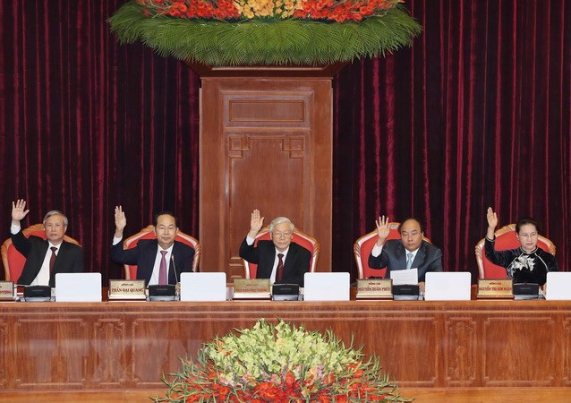 Comité Central del Partido Comunista de Vietnam concluye su VII pleno ảnh 1