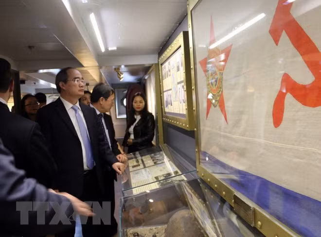 Dirigente de Ciudad Ho Chi Minh continúa visita a Rusia ảnh 1 Dirigente de Ciudad Ho Chi Minh continúa visita a Rusia ảnh 1