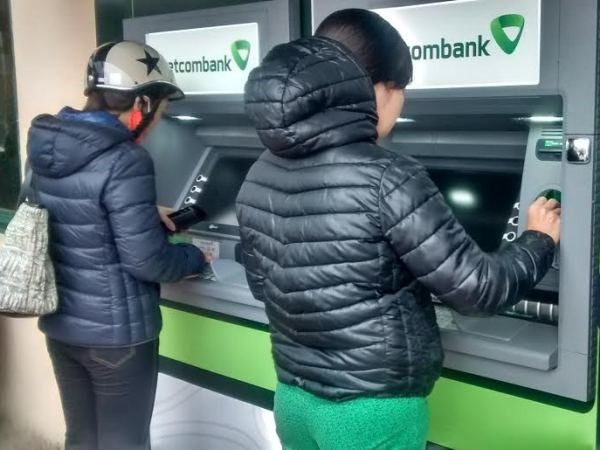Millones de tarjetas bancarias quedan sin usar en Vietnam ảnh 1