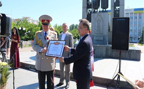 Veteranos vietnamitas y ucranios celebran Día de la Victoria ảnh 1 Veteranos vietnamitas y ucranios celebran Día de la Victoria ảnh 1