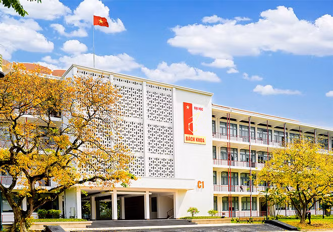 Siete universidades de Vietnam cumplen estándares internacionales ảnh 1