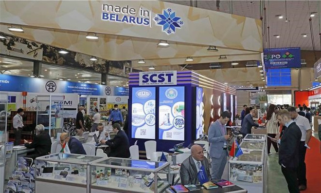 Inauguran XXXI Feria Internacional de Comercio de Vietnam ảnh 1