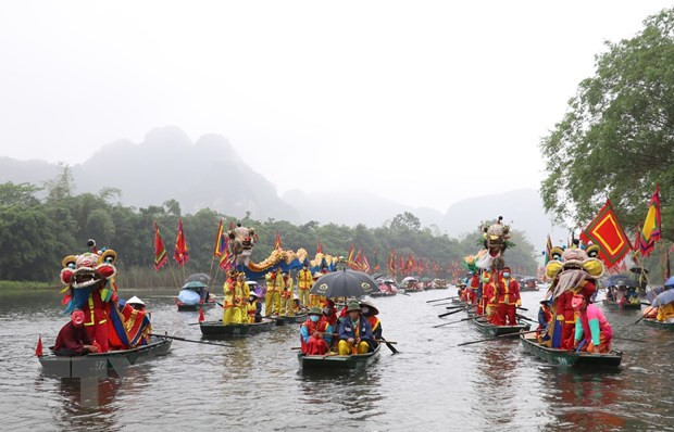 Inauguran Festival Trang An en provincia vietnamita de Ninh Binh ảnh 1 Inauguran Festival Trang An en provincia vietnamita de Ninh Binh ảnh 1