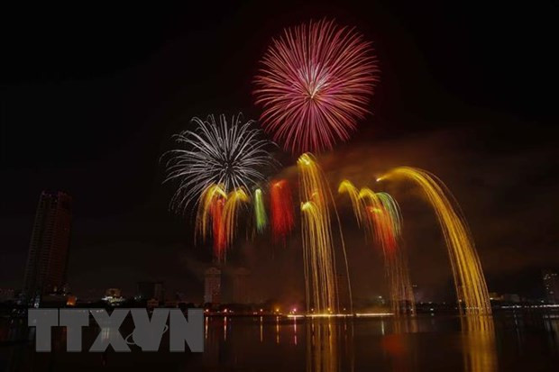 Compiten equipos brasileño y belga en Festival Internacional de Fuegos Artificiales 2019 ảnh 1 Compiten equipos brasileño y belga en Festival Internacional de Fuegos Artificiales 2019 ảnh 1