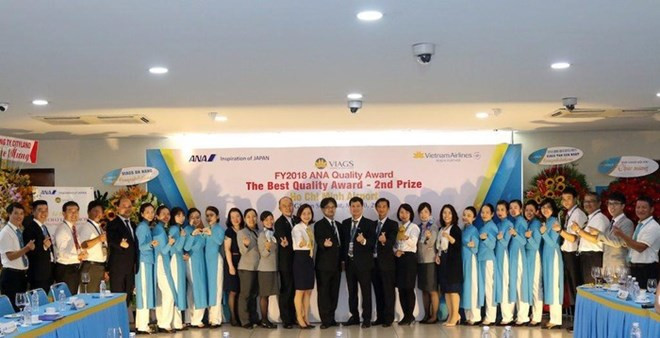 Empresa de servicios terrestres aeroportuarios de Vietnam recibe premio por su calidad ảnh 1 Empresa de servicios terrestres aeroportuarios de Vietnam recibe premio por su calidad ảnh 1