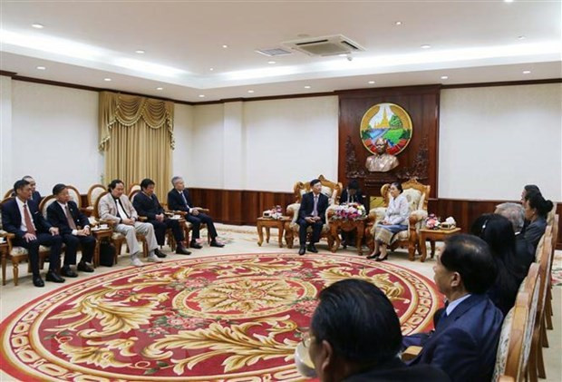 Fortalecen nexos de amistad Vietnam-Laos ảnh 1 Fortalecen nexos de amistad Vietnam-Laos ảnh 1