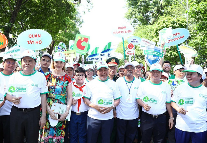 Exhorta premier de Vietnam medidas drásticas contra los plásticos ảnh 2 Exhorta premier de Vietnam medidas drásticas contra los plásticos ảnh 2