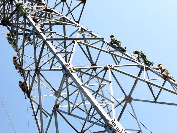 Gran inversión para transmisión de electricidad en Vietnam ảnh 1 Gran inversión para transmisión de electricidad en Vietnam ảnh 1