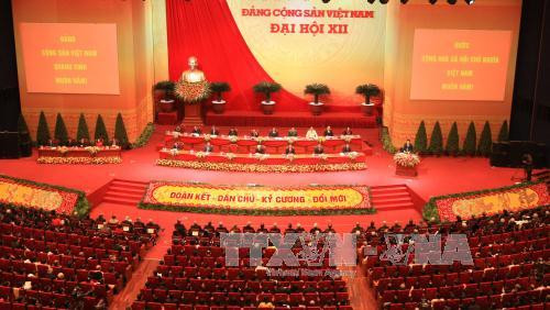 Inauguran el XII Congreso Nacional del Partido Comunista de Vietnam ảnh 1 Inauguran el XII Congreso Nacional del Partido Comunista de Vietnam ảnh 1